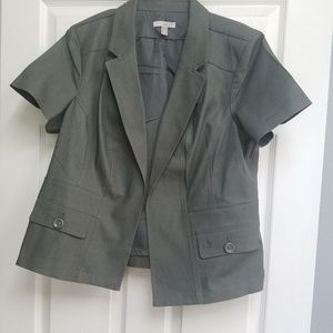 Short sleeved blazer